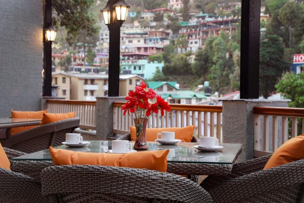 Vinsober Monal Hotel Naini Tāl Exterior foto